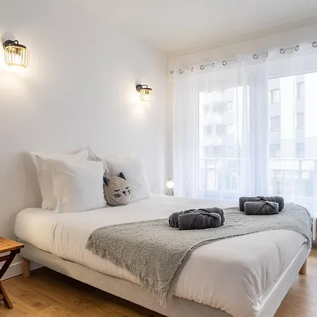 Festival -appartement 3 Pieces Centre 아파트